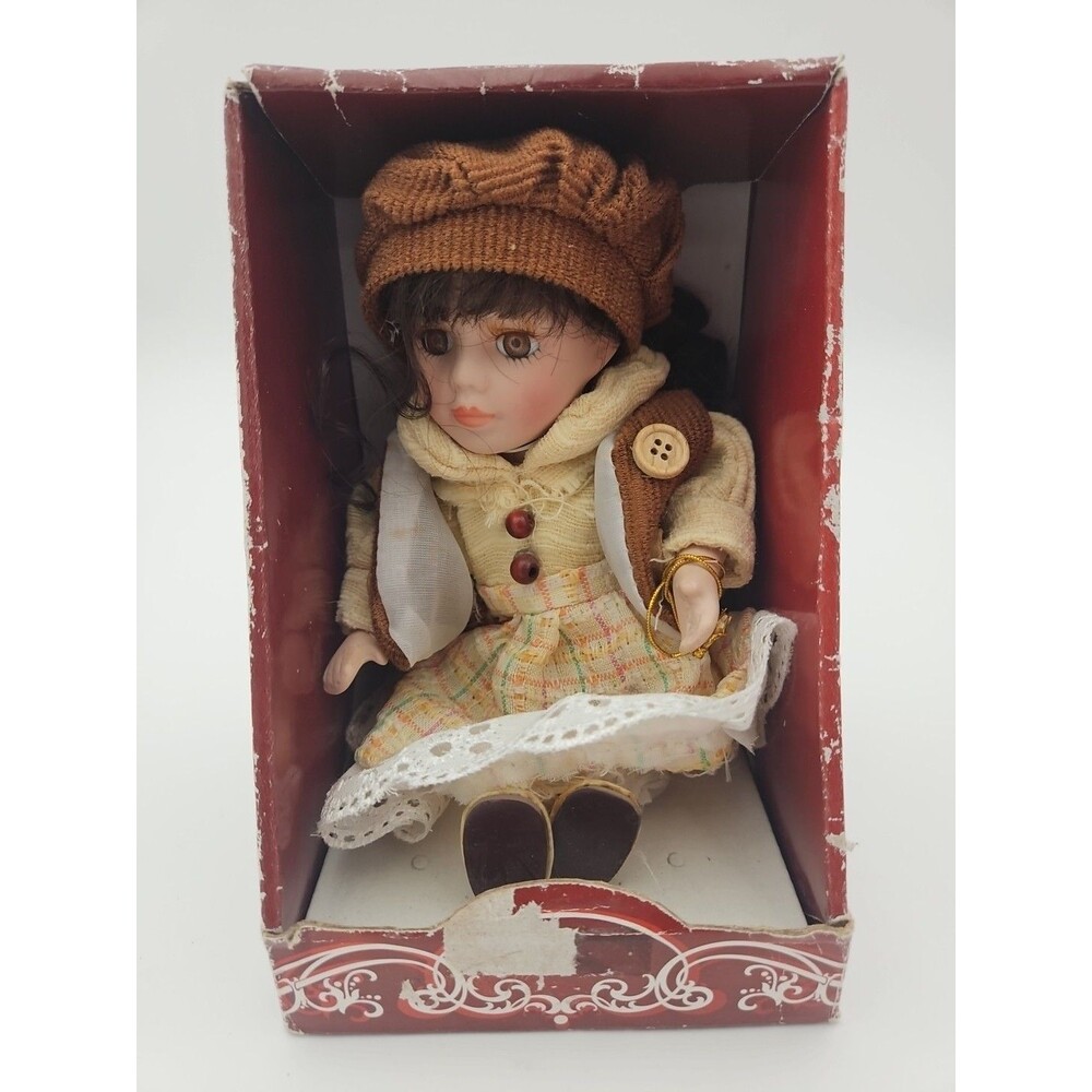 Heritage Mint Sweet and Innocent Collectible Anna 8" Porcelain Baby Doll 2007